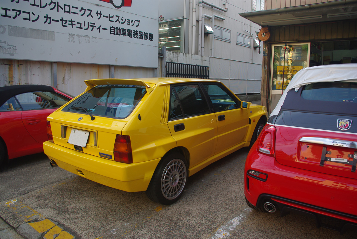 ���F����